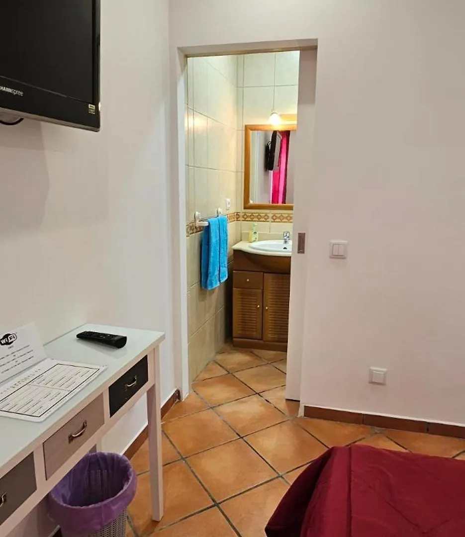 Guest house Lemon Tree Relaxing Guesthouse Lagos
