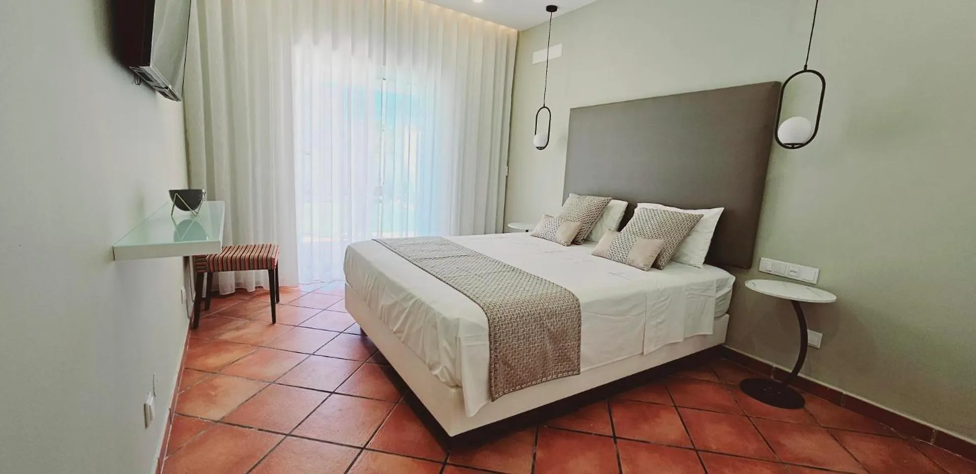 Lemon Tree Relaxing Guesthouse Lagos 0*,