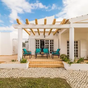 New Dawn's By Algarve Golden Properties Pensión